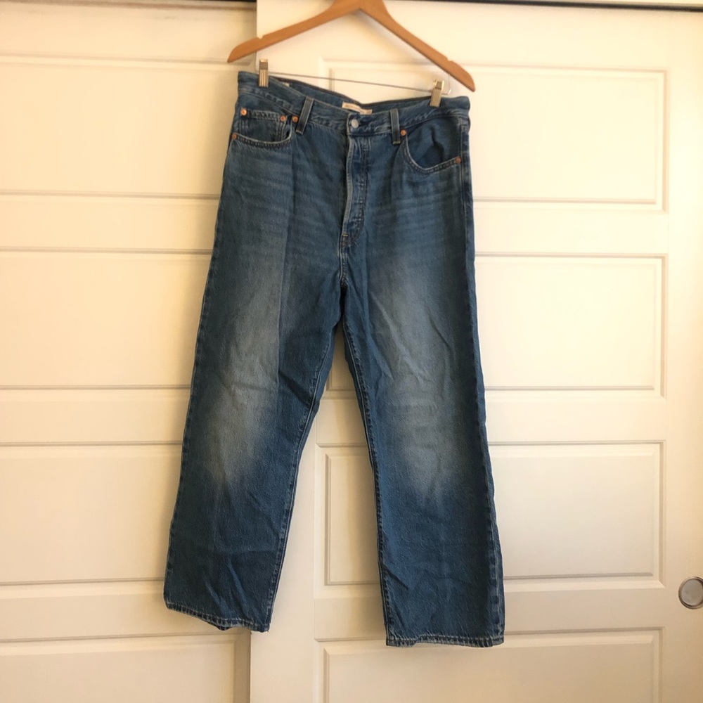 Levi’s Ribcage Straight Ankle “At The Ready” Wash